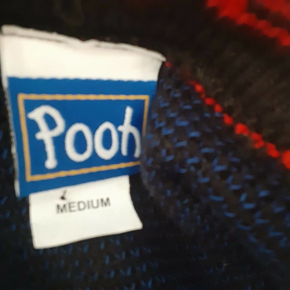 Winnie The Pooh Christmas Sweater sz M Quality USA, Disney,Skiing - Picture 7 of 8